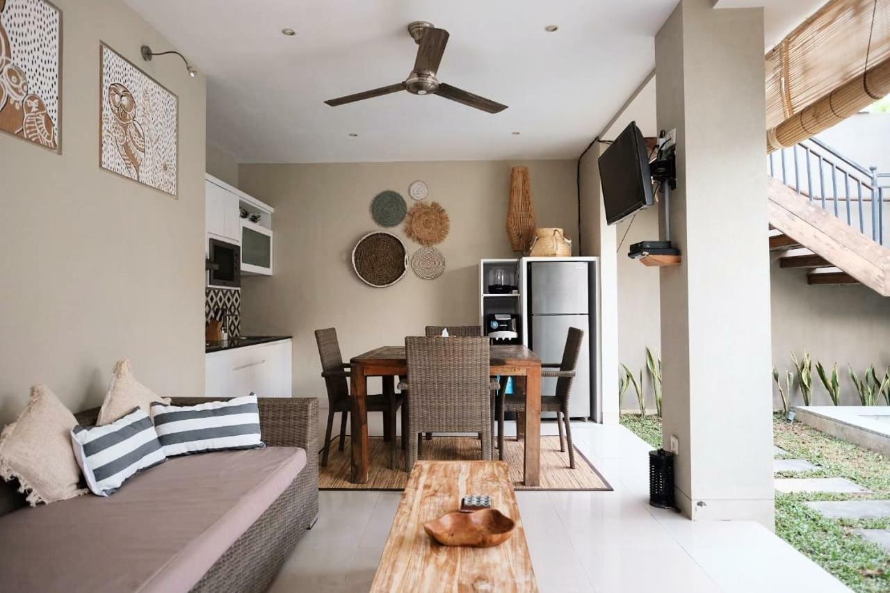 The Avani Villas Kuta Lombok Esterno foto