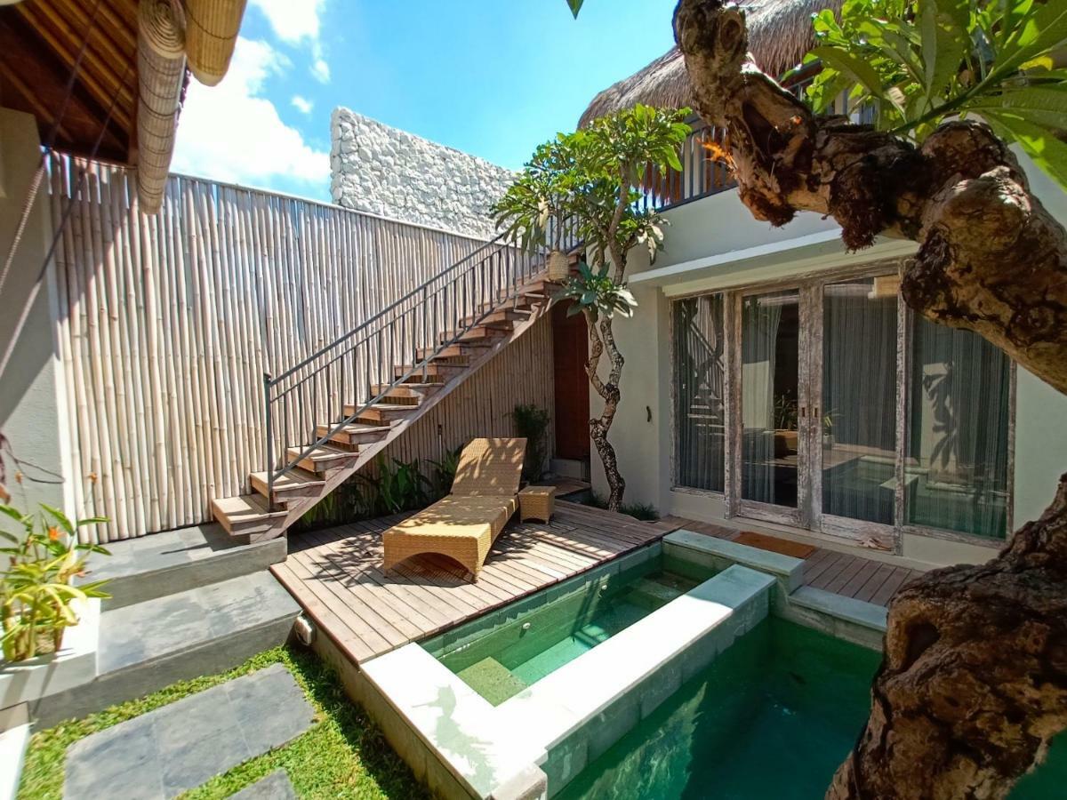 The Avani Villas Kuta Lombok Esterno foto
